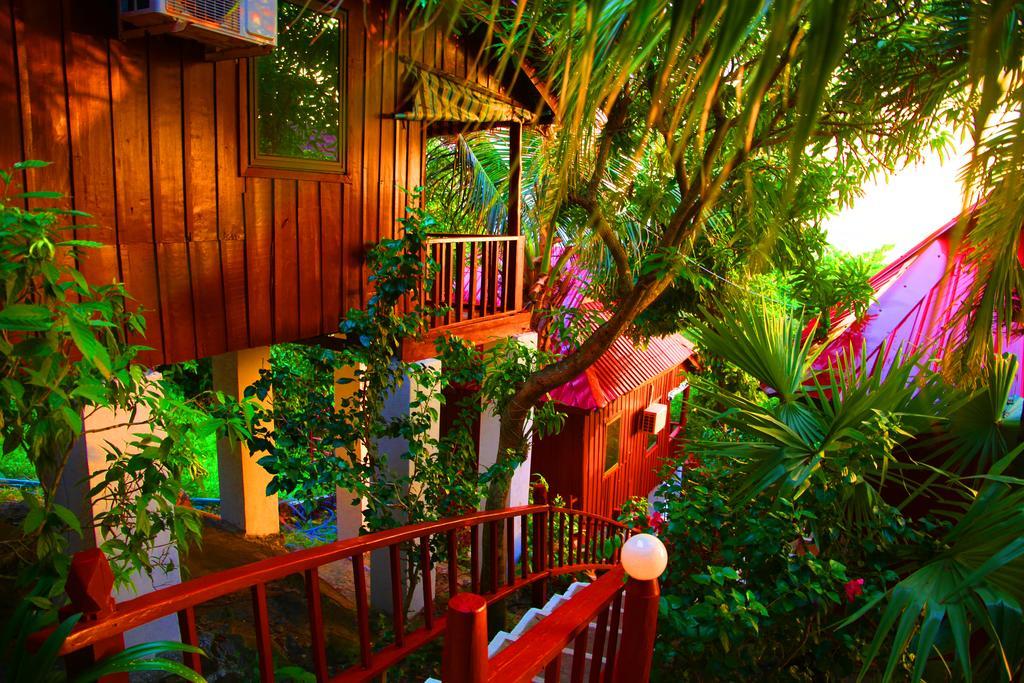 Malibu Bungalows Sihanoukville Ngoại thất bức ảnh