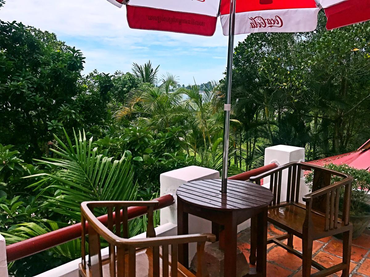 Malibu Bungalows Sihanoukville Ngoại thất bức ảnh