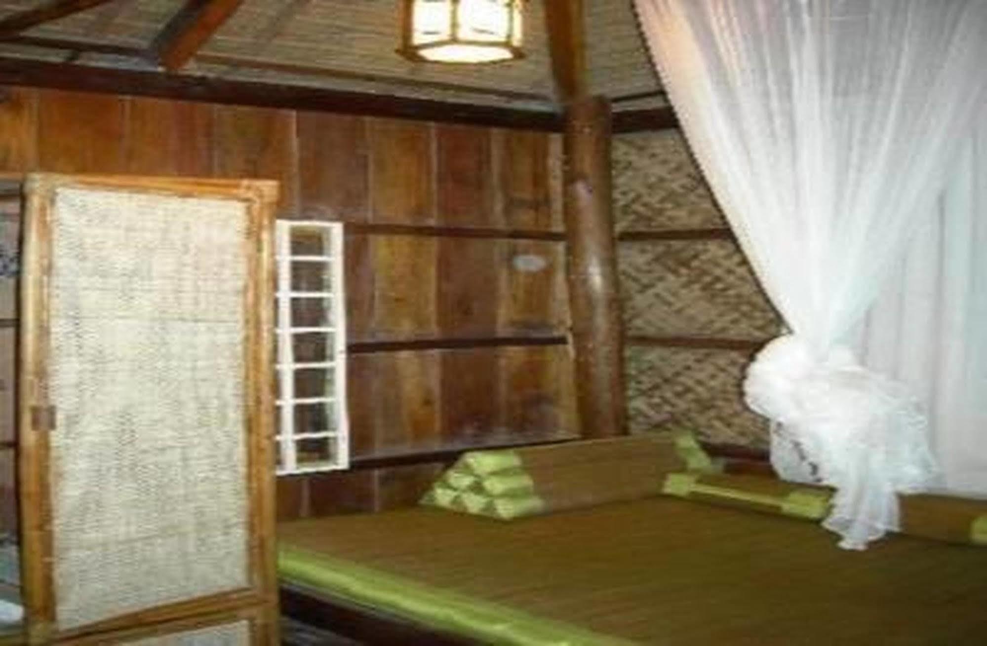 Malibu Bungalows Sihanoukville Ngoại thất bức ảnh